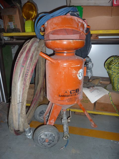 Vendita attrezzatura edile